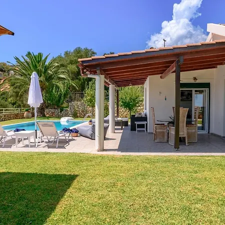 Chiara Kefalonia Villa Ratzaklíon